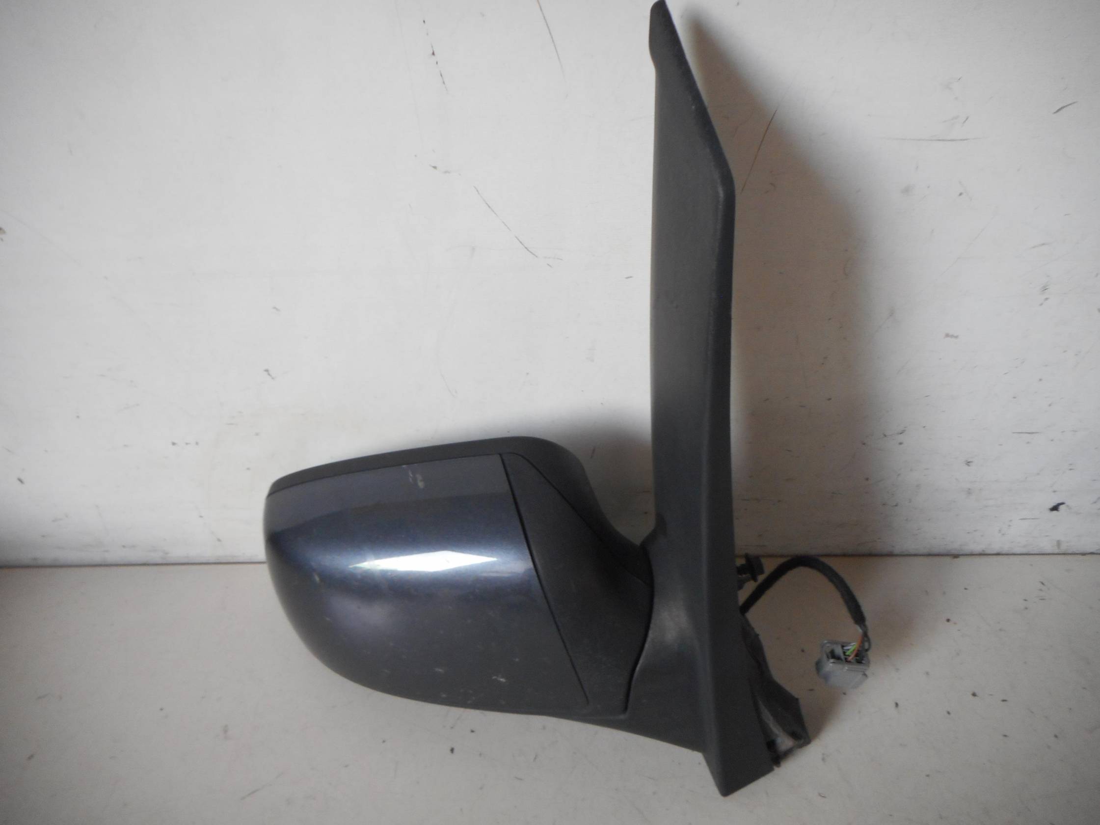 Retrovisore est. regolaz. elettr. dx.